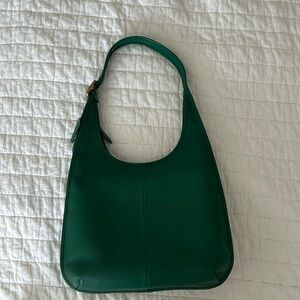 COACH 33 ERGO GREEN C2264